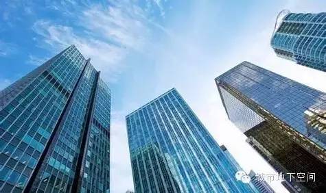 【创新模式】中国最大烂尾楼: 世界第一高楼的功过成败（内含多个视频，值得收藏）