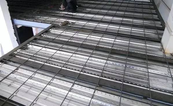 【行业知识】钢结构楼板混凝土施工方案