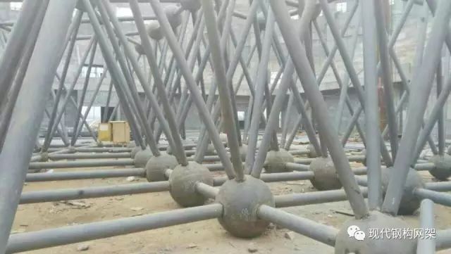 【行业知识】大型焊接球网架施工方案（二）