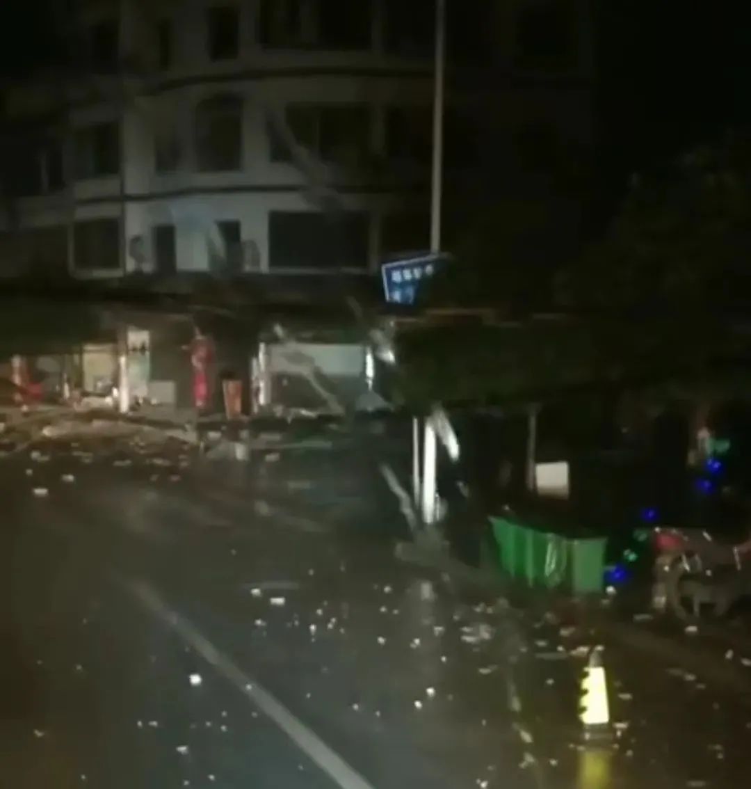 一级地震应急响应，四川泸县发生6.0级地震 已致2死60伤