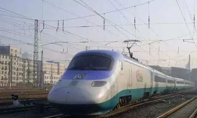意大利高铁脱轨，致2死31伤！高铁竟然还有这么多秘密