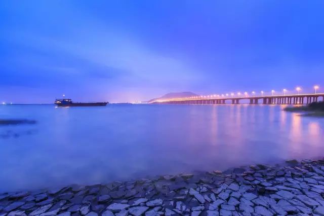 【行业资讯】会战2700个日日夜夜，创下7项世界之最的港珠澳大桥，终于迎来全线合龙！