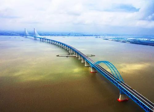 沪苏通大桥开通，南通、泰州、扬州可高铁直达上海
