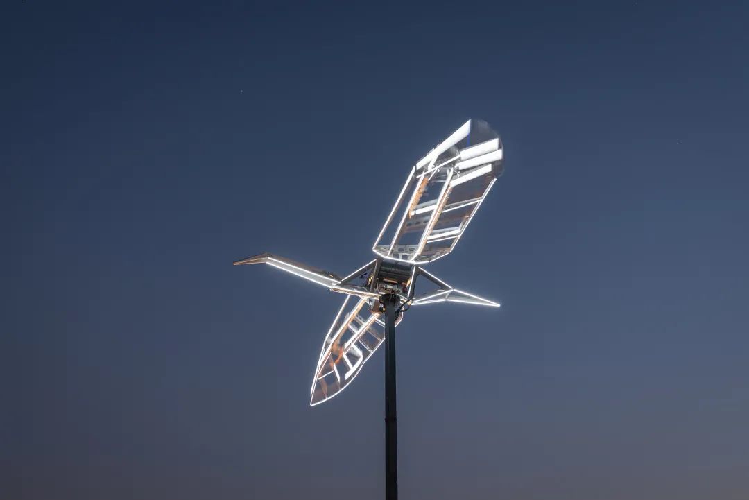 超大翼展钛合金数字互动装置落成，钛合金在运动雕塑中的应用