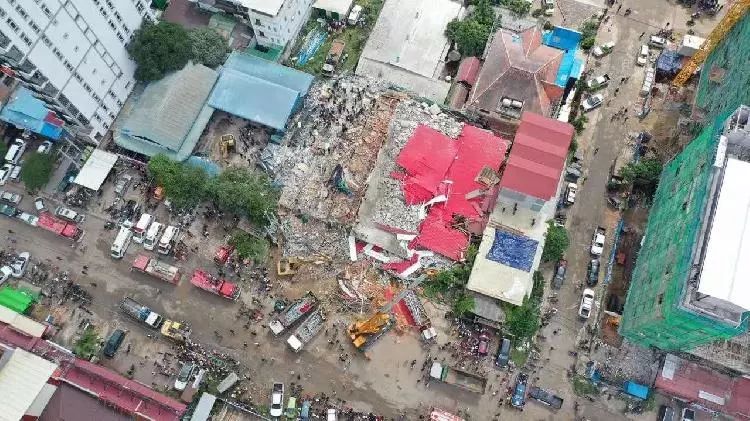 已致26死24伤！柬埔寨一座中资投建大楼坍塌，3名涉事中国公民被控制！