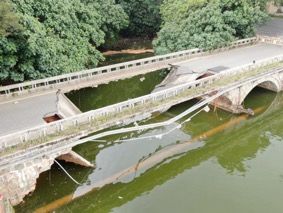 去年刚检测的桥梁状态良好，今年为何桥面突然坍塌断裂？