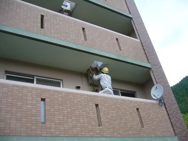 日本人设计的阳台，关键时刻竟能救命！逃生不用靠跳楼！