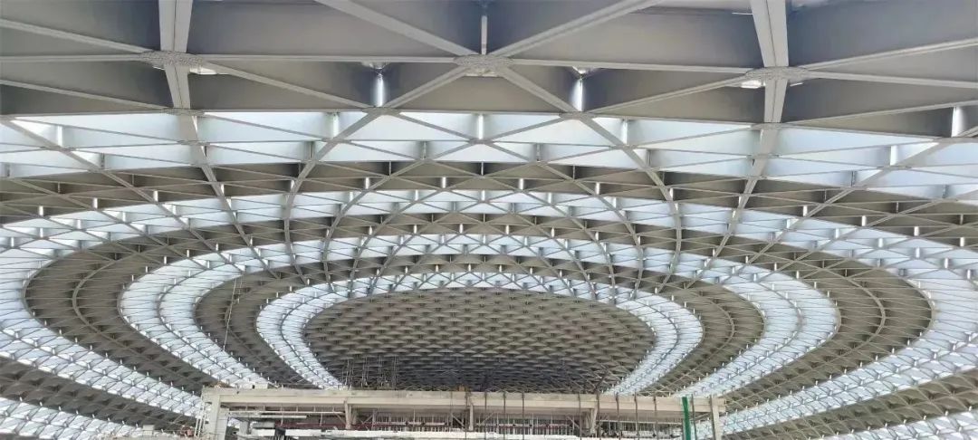 广西首个大跨铝合金网壳结构工程顺利完工