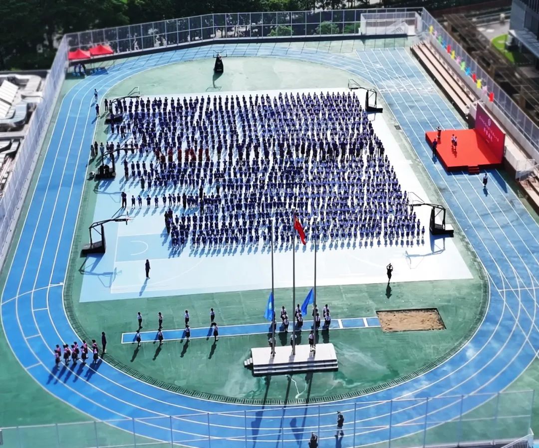 深圳光明区首个模块化学校迎来千人入学