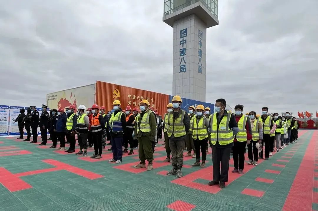 兰州中川国际机场三期主体结构顺利合拢