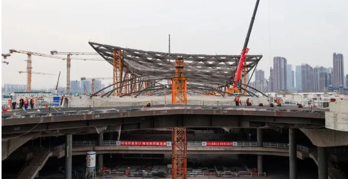 北京城市副中心站第一座帆屋盖张拉圆满完成